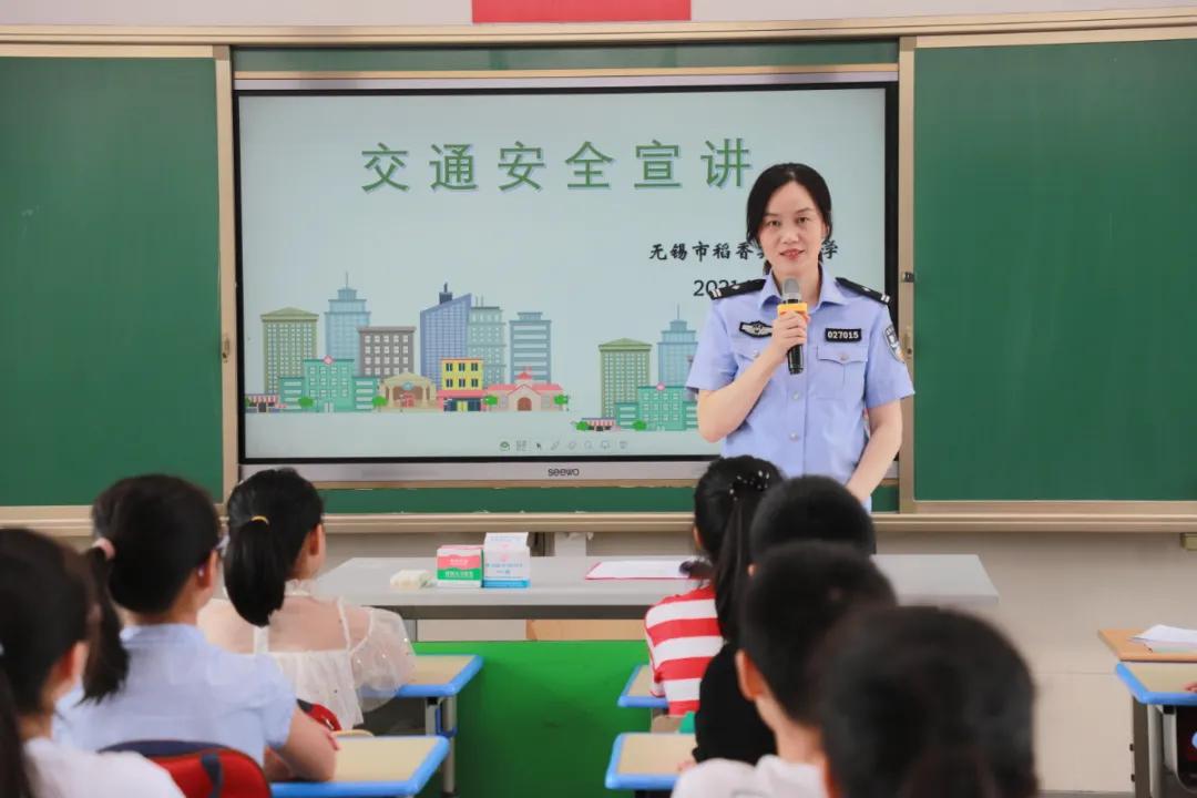 【我为群众办实事】开学“大片”，他们怎会缺席！