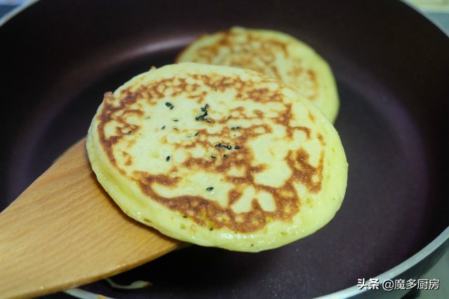 玉米面放牛奶和面,玉米粉加牛奶粉和面做法