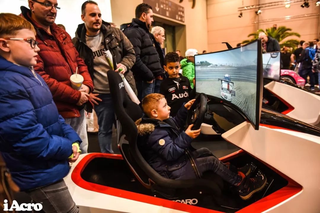 iAcroNavi——德国埃森改装车展之眼花缭乱上篇