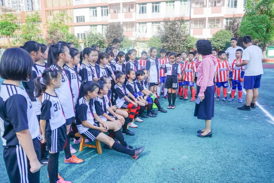 双流区协和实验小学足球比赛,双流区协和实验中学足球队