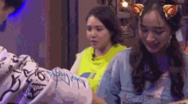 魏大勋杨幂拥抱视频,魏大勋谢娜应采儿杨幂