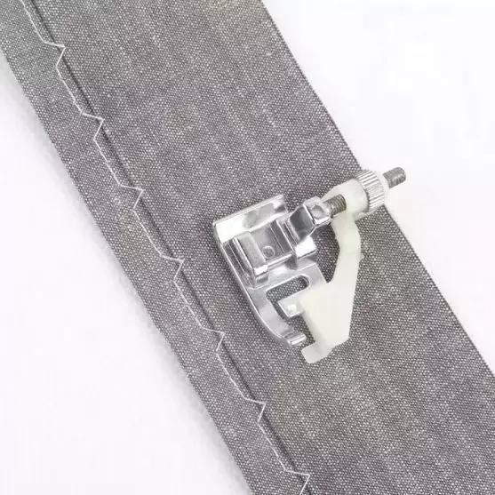 压脚线迹,隐藏线迹用什么压脚