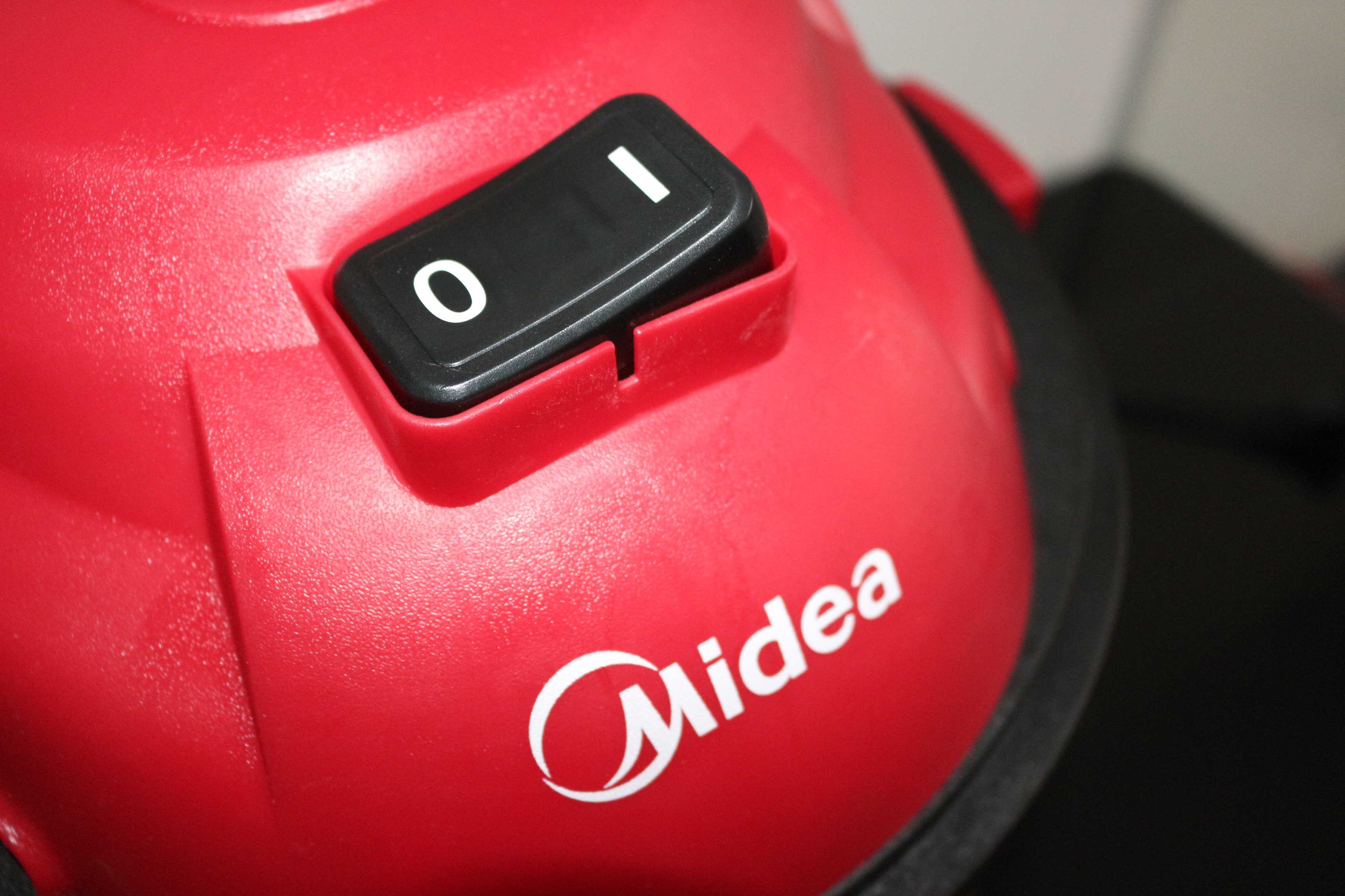 美的吸尘器性价比最高的一款,美的吸尘器家用销量第一名