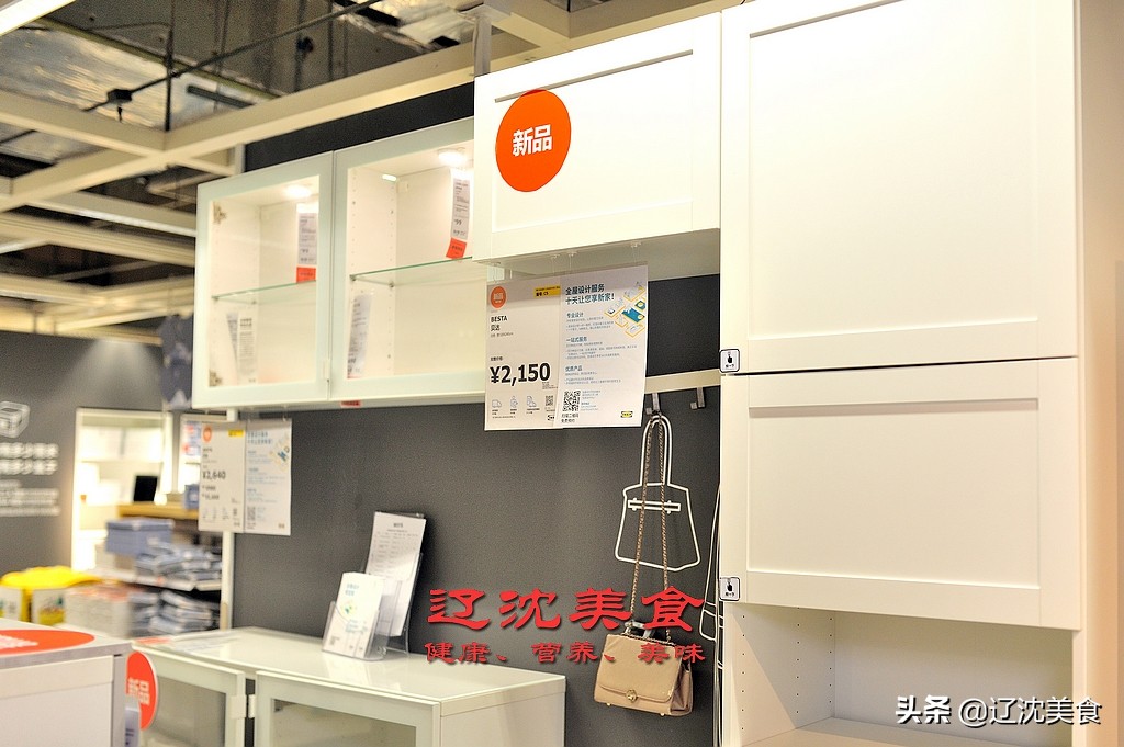 在设计家居的路上一直坚持,在厨房用餐设计