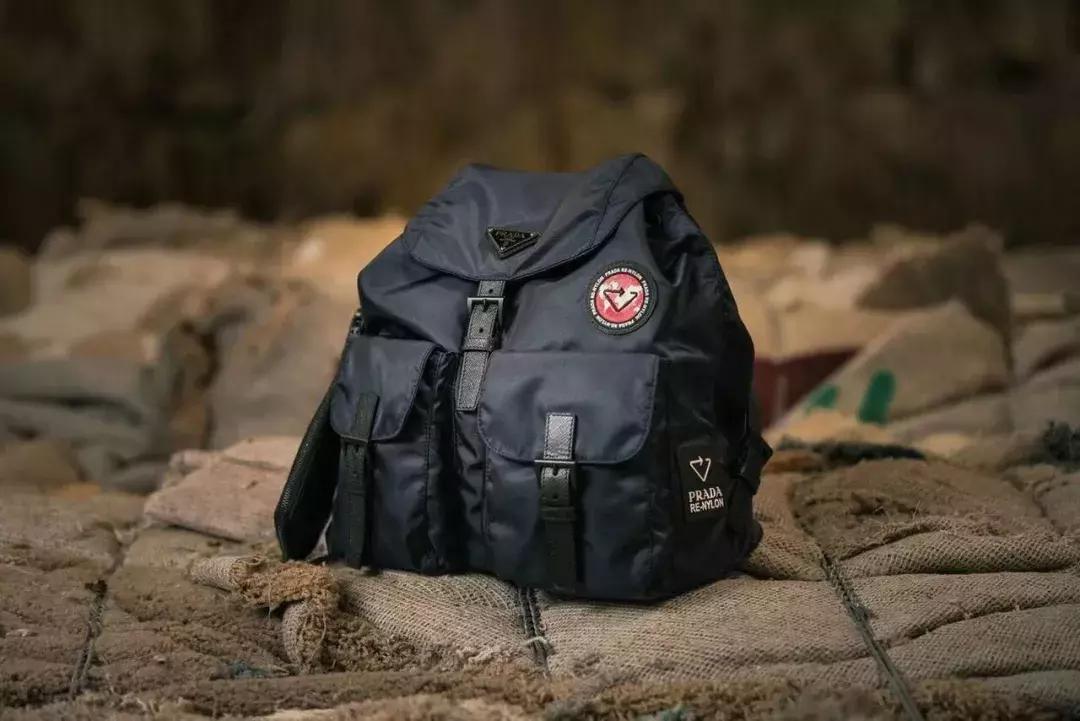 推荐几款实用的双肩包,又实用又好看的双肩包