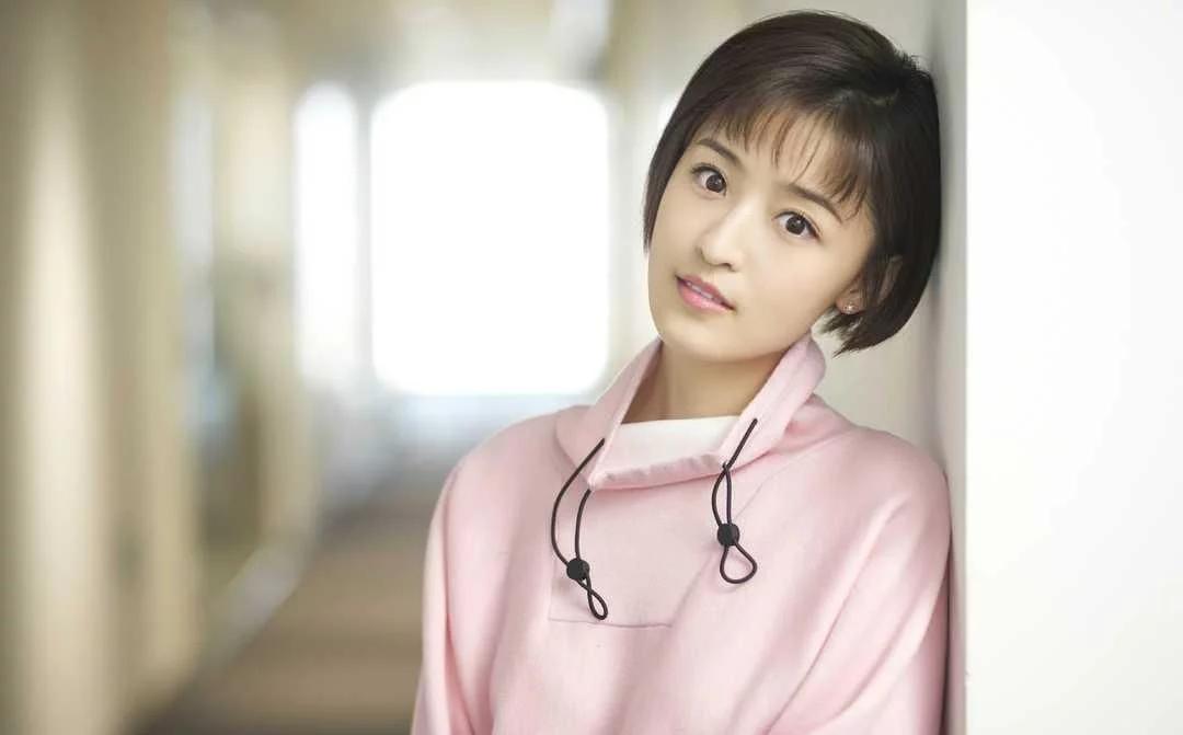 杨茗茗足球,杨茗茗世界杯写真照美如花