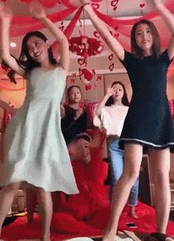 搞笑gif开心,搞笑gif开心视频