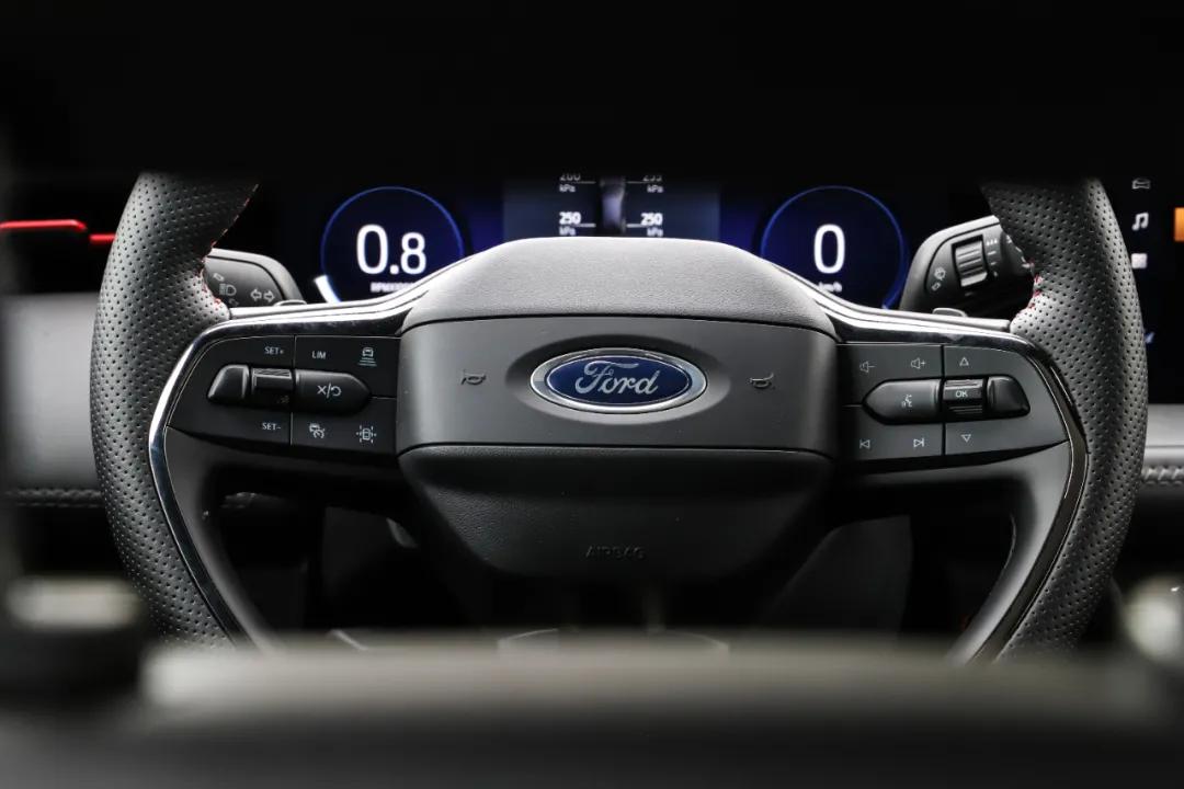 福特evos混合动力,福特evos屏幕演示