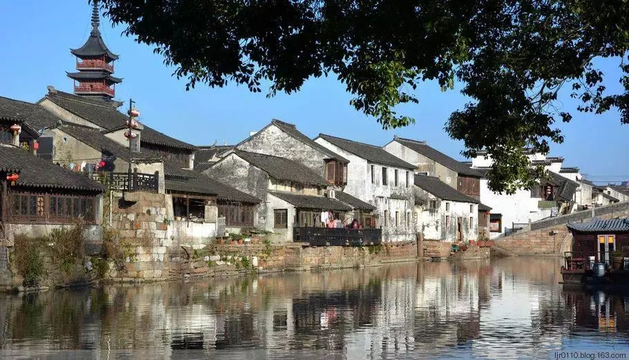 中国最有意思的县级市既是水乡界的杠把子，还有爆火的网红建筑