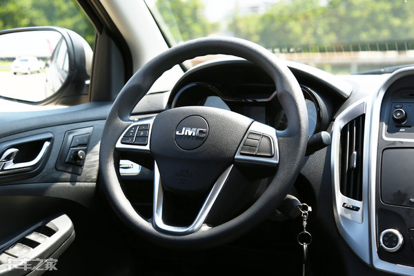 江铃宝典全新皮卡发布视频,创富皮卡新锐骐