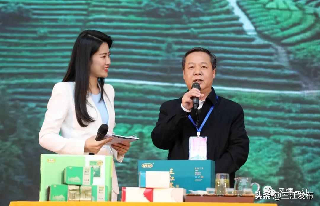 县长变身主播助力农产品销售,县长变身主播推销农特产品