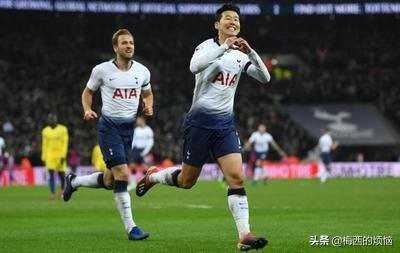 凯恩受伤爬回球场,凯恩伤退