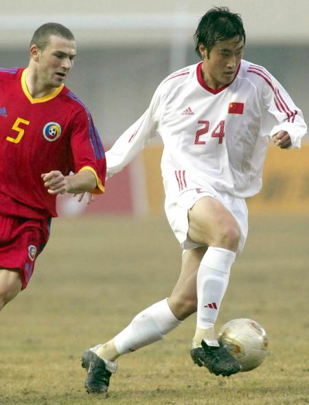 足球青训之阿贾克斯u13,大连毅腾足球俱乐部青训