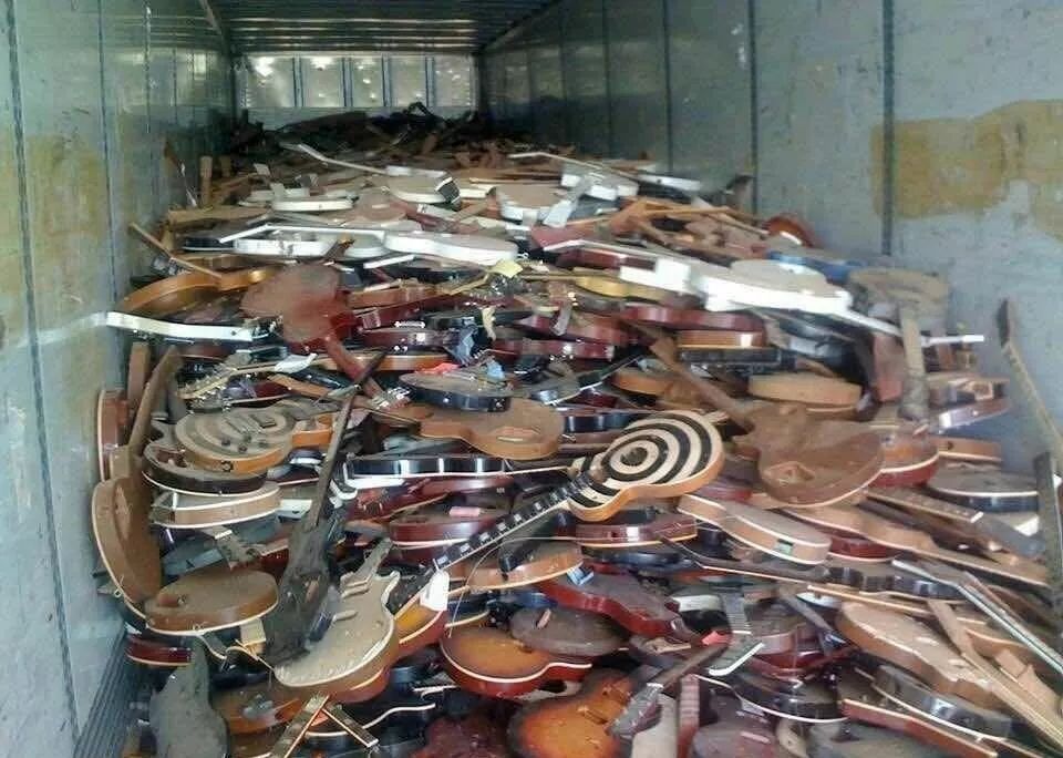 初学如何挑选电吉他,新手如何选第一把电吉他