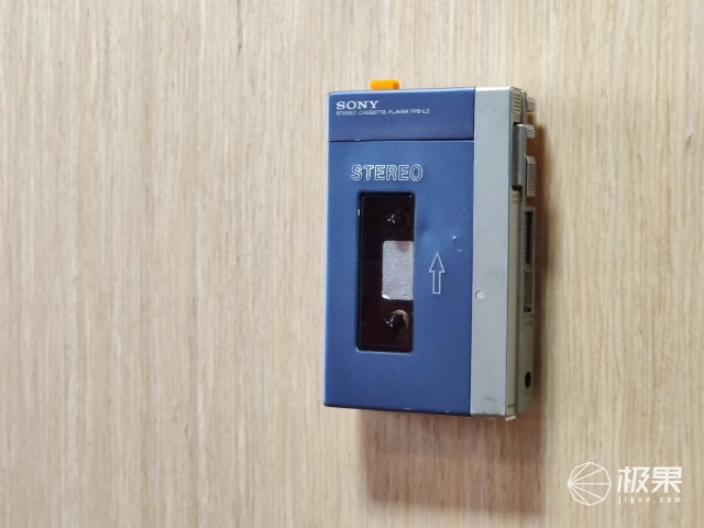 也就索尼敢了!4000多卖QQ音乐还不送会员,安卓MP3咋这么贵?