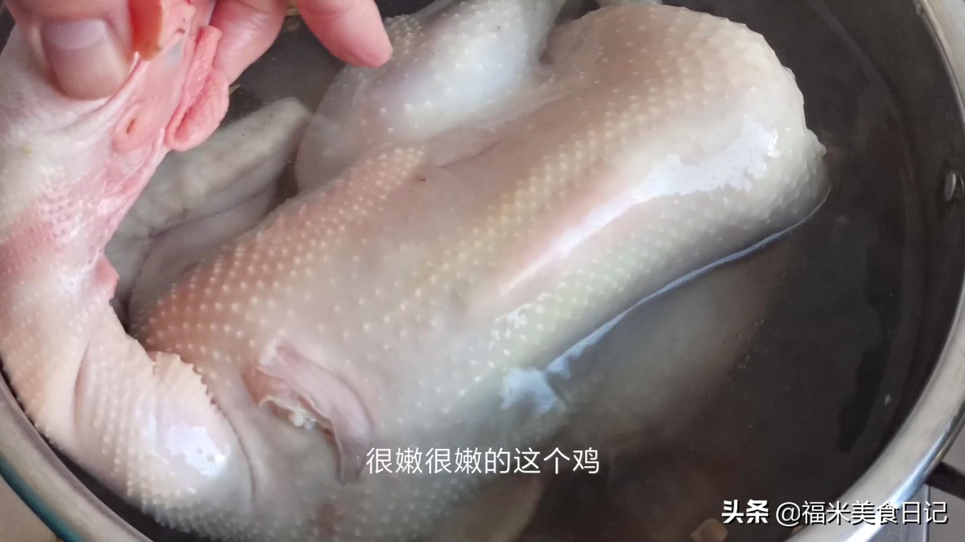 白切鸡浸鸡做法,广东正宗白切鸡浸熟法
