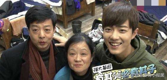 肖战背后的真实感受,肖战背后的辛酸谁人知