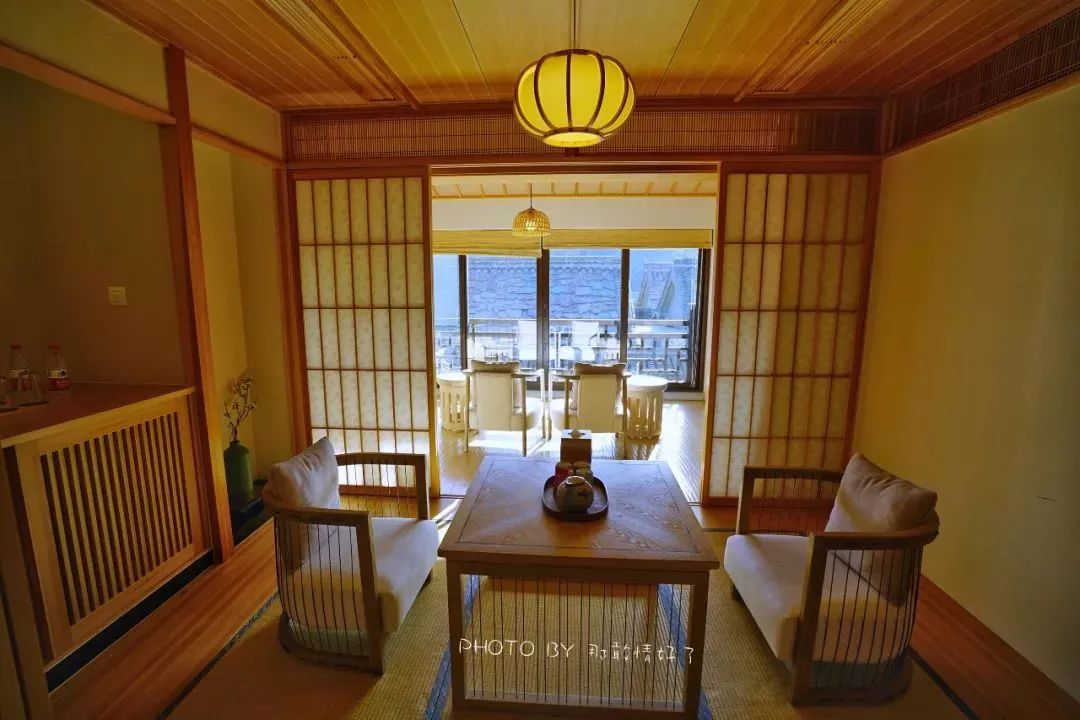 免票进古北水镇的秘籍,还能免费泡温泉,花最少的钱吃住玩到最好