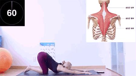 高低肩怎么自我矫正学会这几招,高低肩怎么自我矫正健身