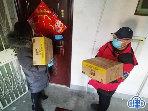 北辰区普东街：社区工作者“跑腿代购”“宅”家隔离不隔情