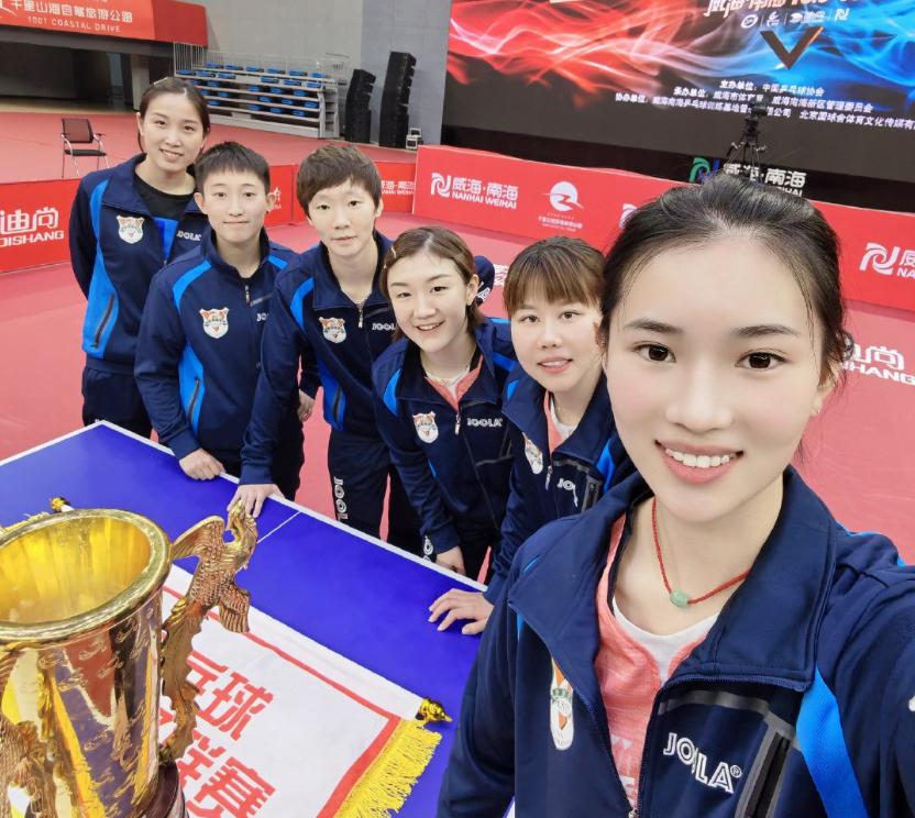 国乒第一美女陈梦图片,国乒新排名女乒一姐垫底