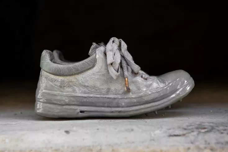 抢不到球鞋试试自己定制一双球鞋,owxnike联名新配色首曝