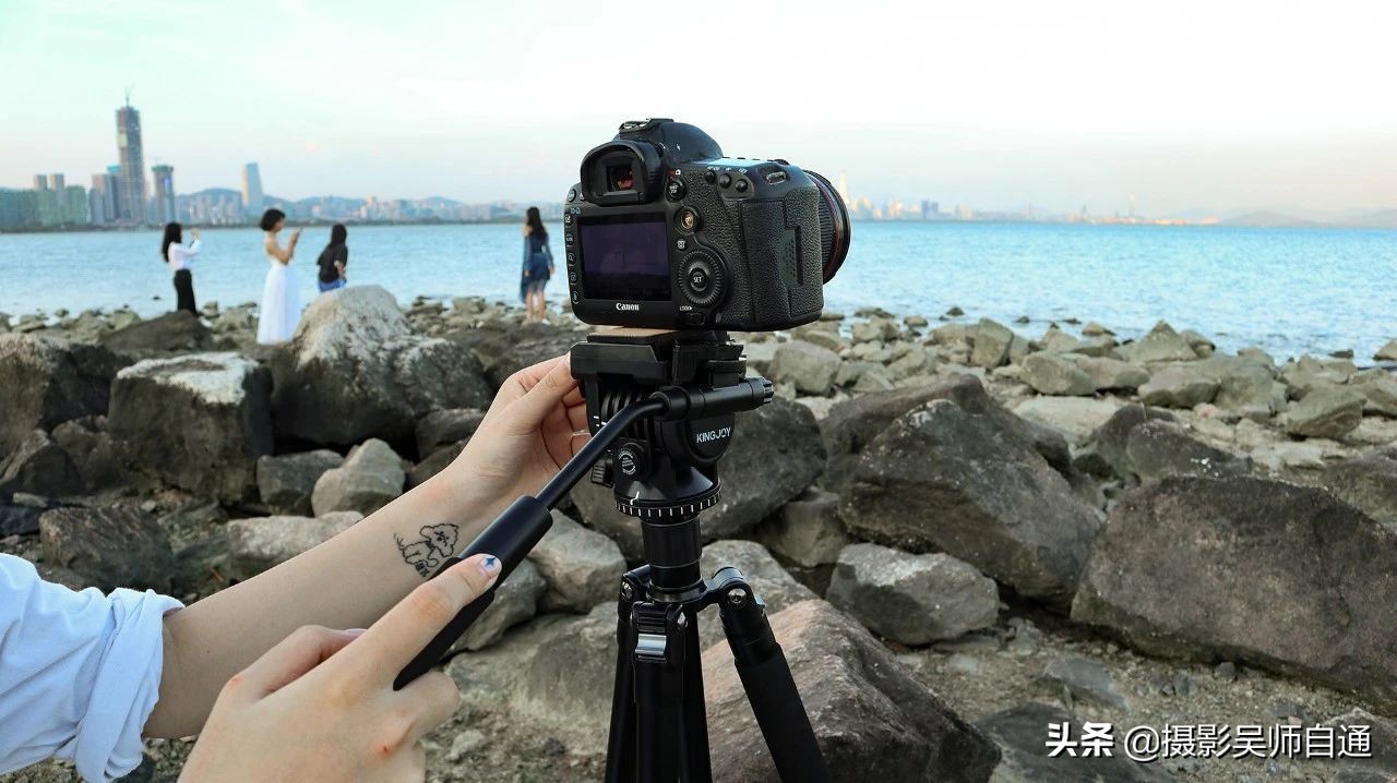 劲捷g55c三脚架评测,适合女生携带的三脚架