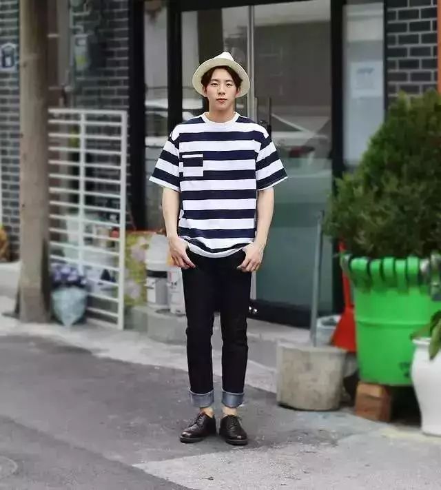 韩系成熟穿搭男款潮流高级感,韩系休闲穿搭男
