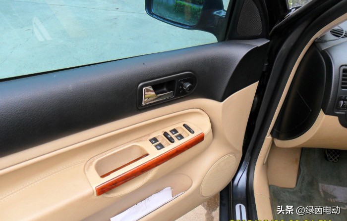 操控之王越野车,玩转20款大众宝来