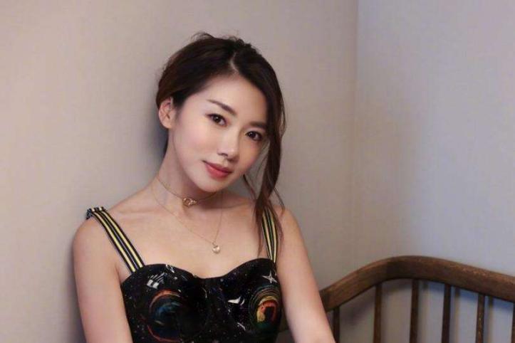 郑恺爱的是苗苗还是程晓玥,郑恺为什么对杨颖比对苗苗好