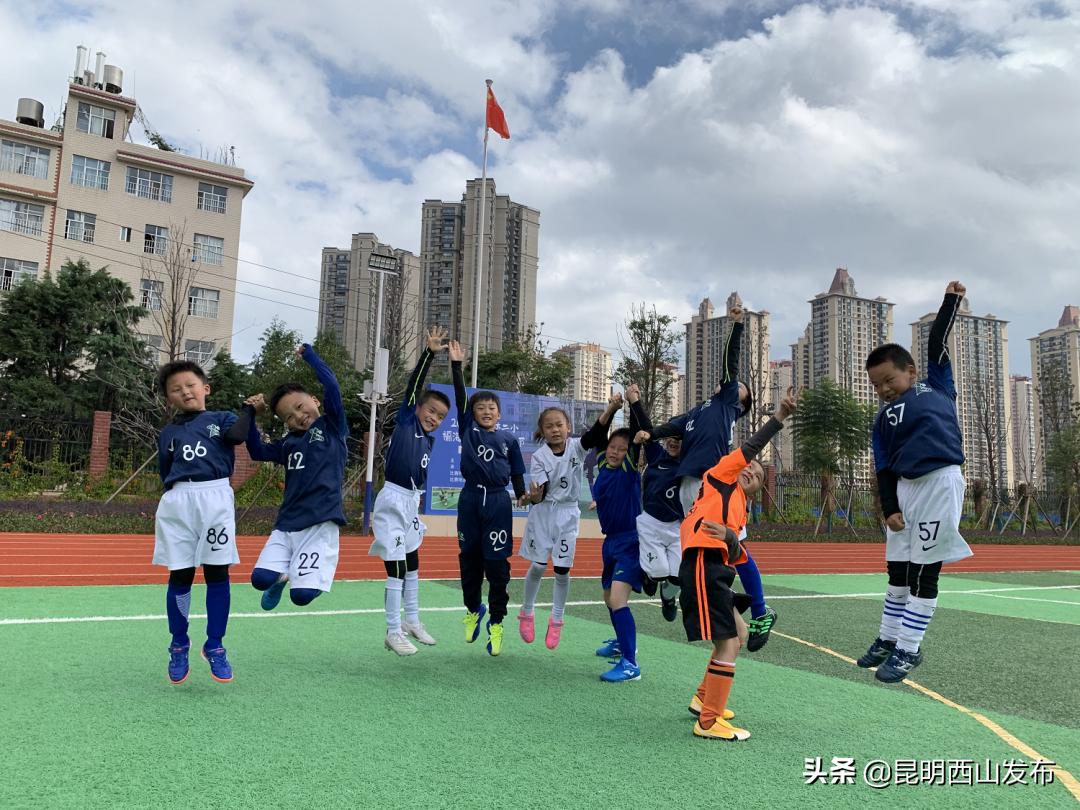 激情绿茵,校园足球联赛精彩纷呈