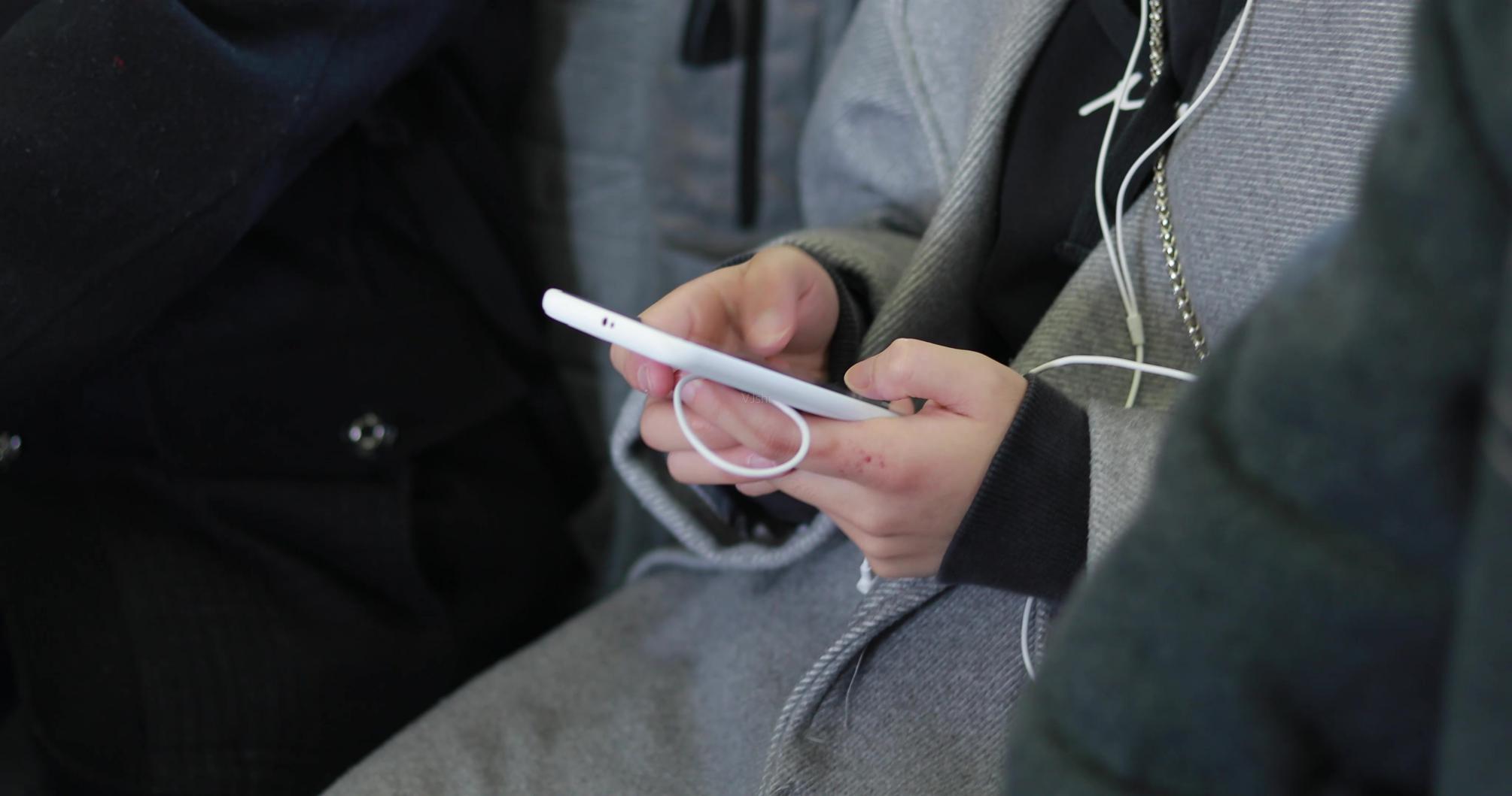 WiFi万能钥匙月活跃用户量过3亿，但是你真的敢用吗？