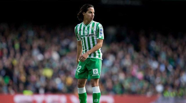 足球梅西在哪个国家,足球球星梅西是哪个国家的球员