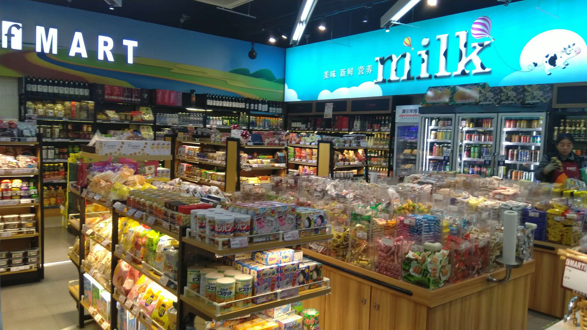 开零食铺子怎么盈利,为何零食店遍地开花