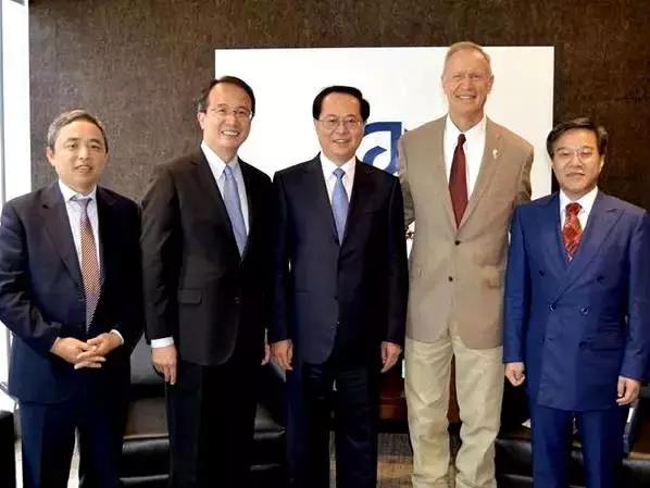 从中国首富到中国首善,鲁冠球儿子掌舵,女儿女婿齐上位协作接班