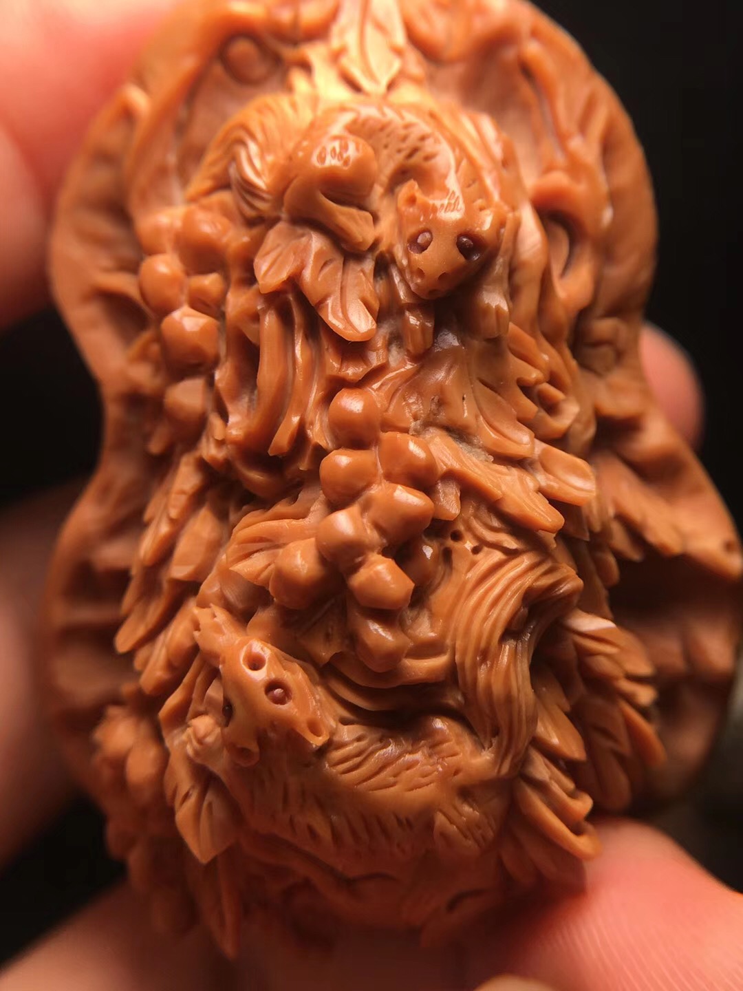 落地桃核发黑如何清洗,山桃核的正确清洗方法