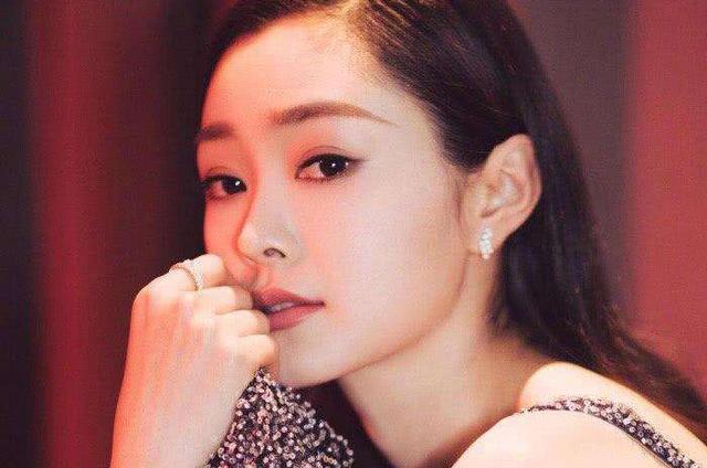 关注度七天飙升的85后女明星，景甜马思纯王子文位列三甲