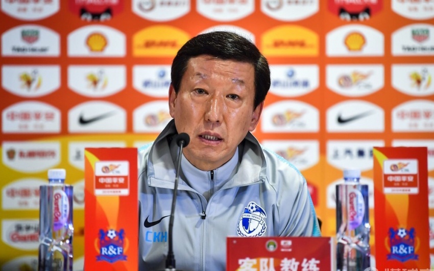 王健林万达足球发布会,王健林宣布万达退出足坛