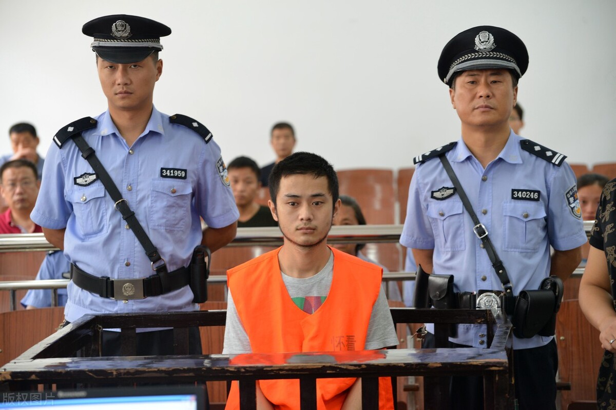 未成年人打架斗殴轻微伤赔偿标准,未成年打架轻伤不赔钱的后果