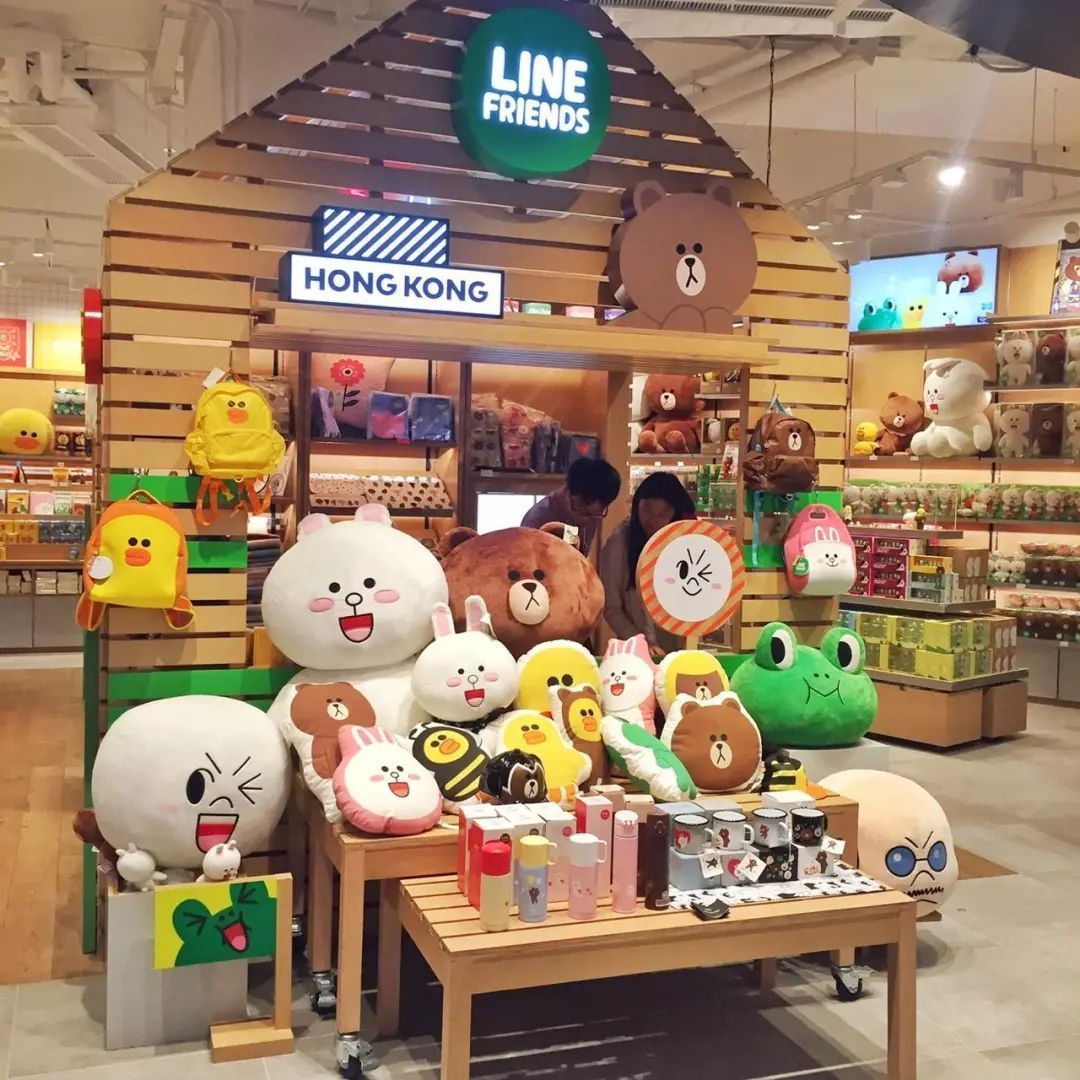 从线上表情包到线下网红店，这家通讯公司靠表情包成功转型