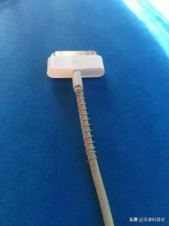 手机进水怎么办一招教你轻松解救,手机进水怎么办最快最有效华为