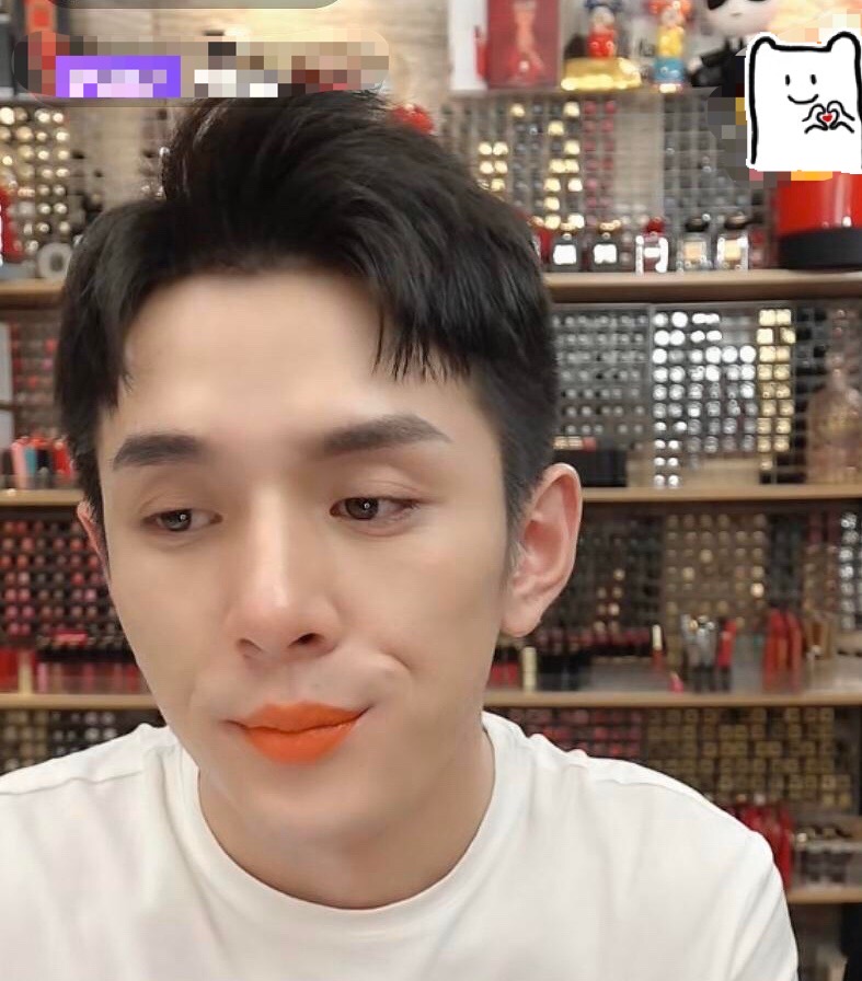 李佳琦说爱马仕口红,李佳琦精致口红