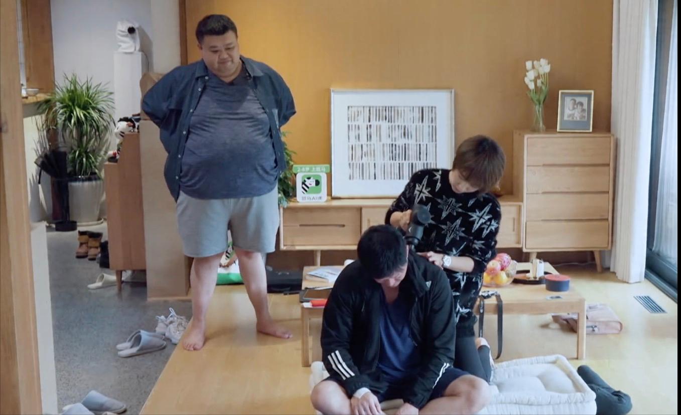 吴京受伤后的表现,吴京受伤记录