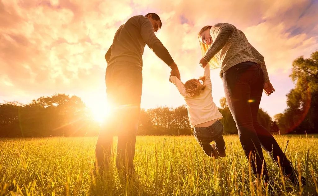 邓超10周年结婚纪念日蛋糕,邓超为儿子庆生图片