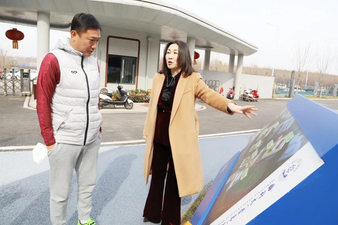 鏇叉尝闈掑矝,闈掑矝鏇叉尝