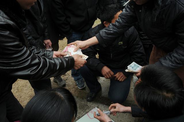 关于赌博欠下的债可以不还吗,赌博欠下的债要不要妻子承担