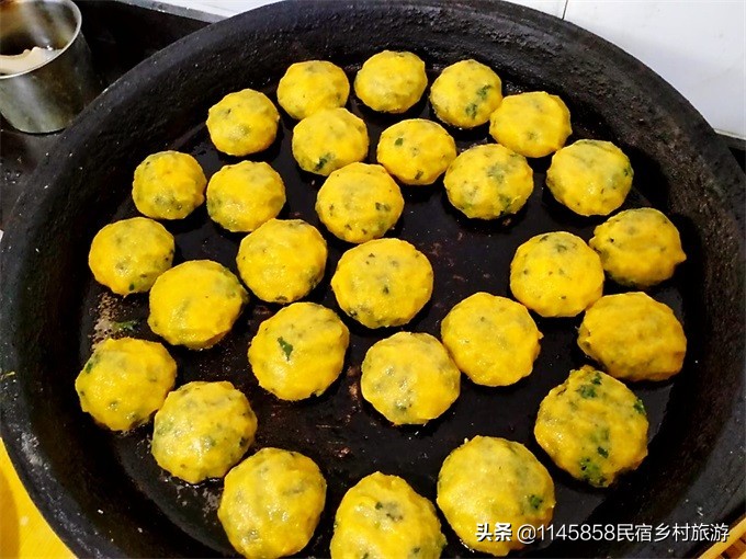 蓝天下的蓟县农家院,蓟县农家院山里的美景