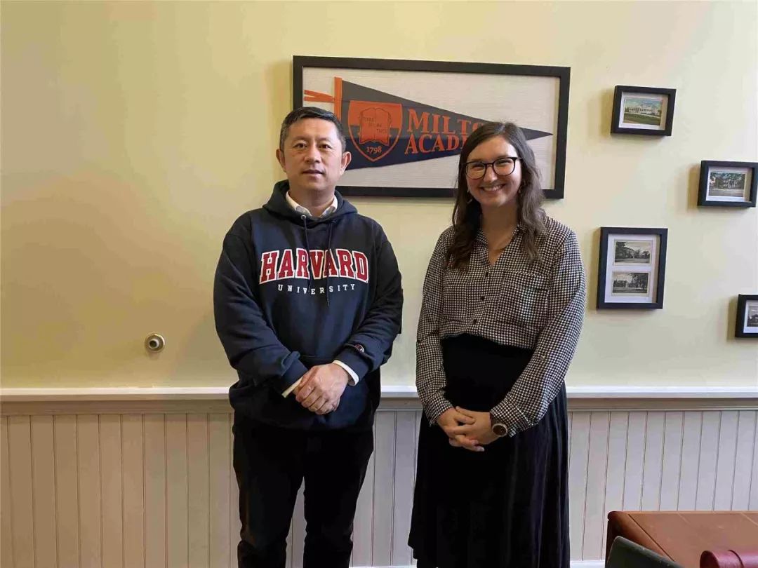 米尔顿中学位置,米尔顿中学简介