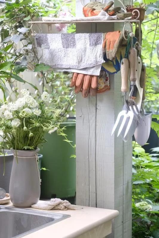 三年前买了套绿地110平三房130万,三年前耗资百万打造小院出售