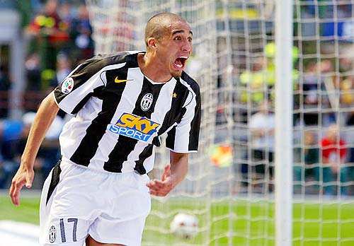 他曾是世界最强中锋之一，却因2次罚丢点球而成千古罪人